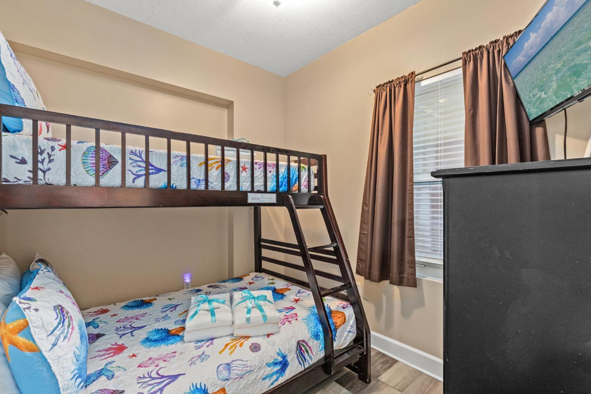 Gulf Front Master Br In Sunrise Beach With Amazing Views! Sleeps 7! Panama City Beach Esterno foto